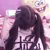 女生笑着抱猫的头像(18)