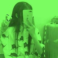 qq头像女生本人一套