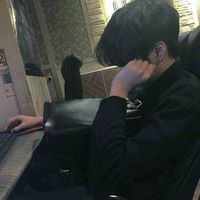 又萌又可爱的方形男生头像(9)