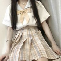 不露脸自拍的头像女生