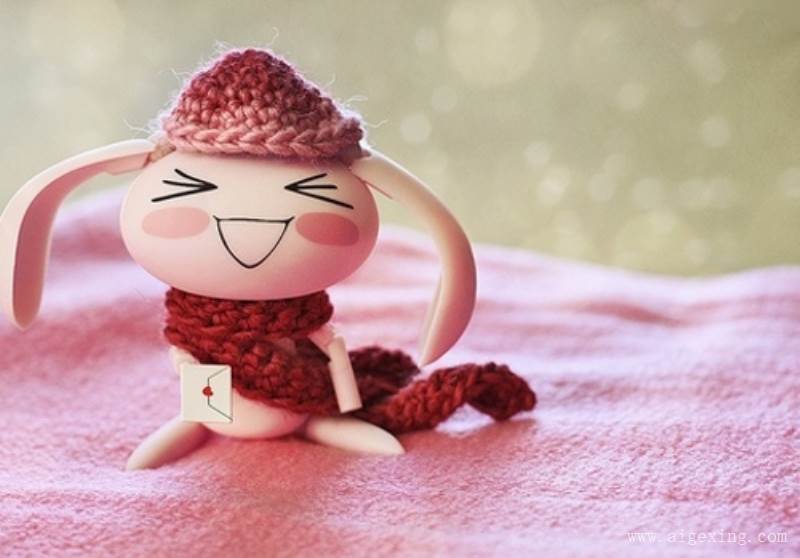 依旧蓝  白不过白云,依旧白  2=2   我爱你=你爱我 男娼起义  狂人日